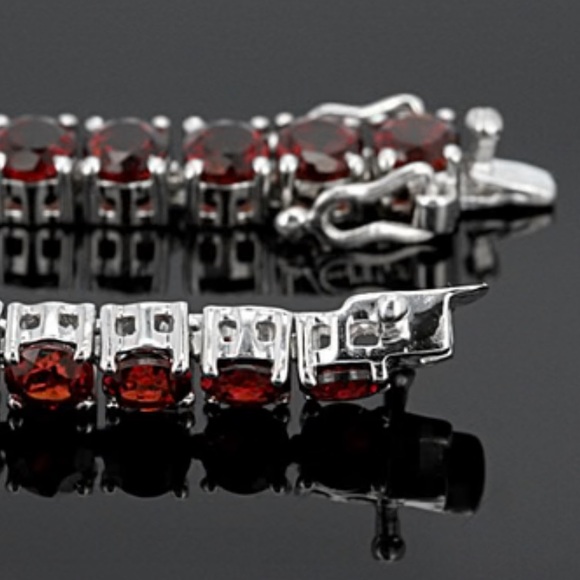 12CTS MOZAMBIQUE GARNET TENNIS BRACELET RHODIUM STERLING SILVER - Picture 4 of 6